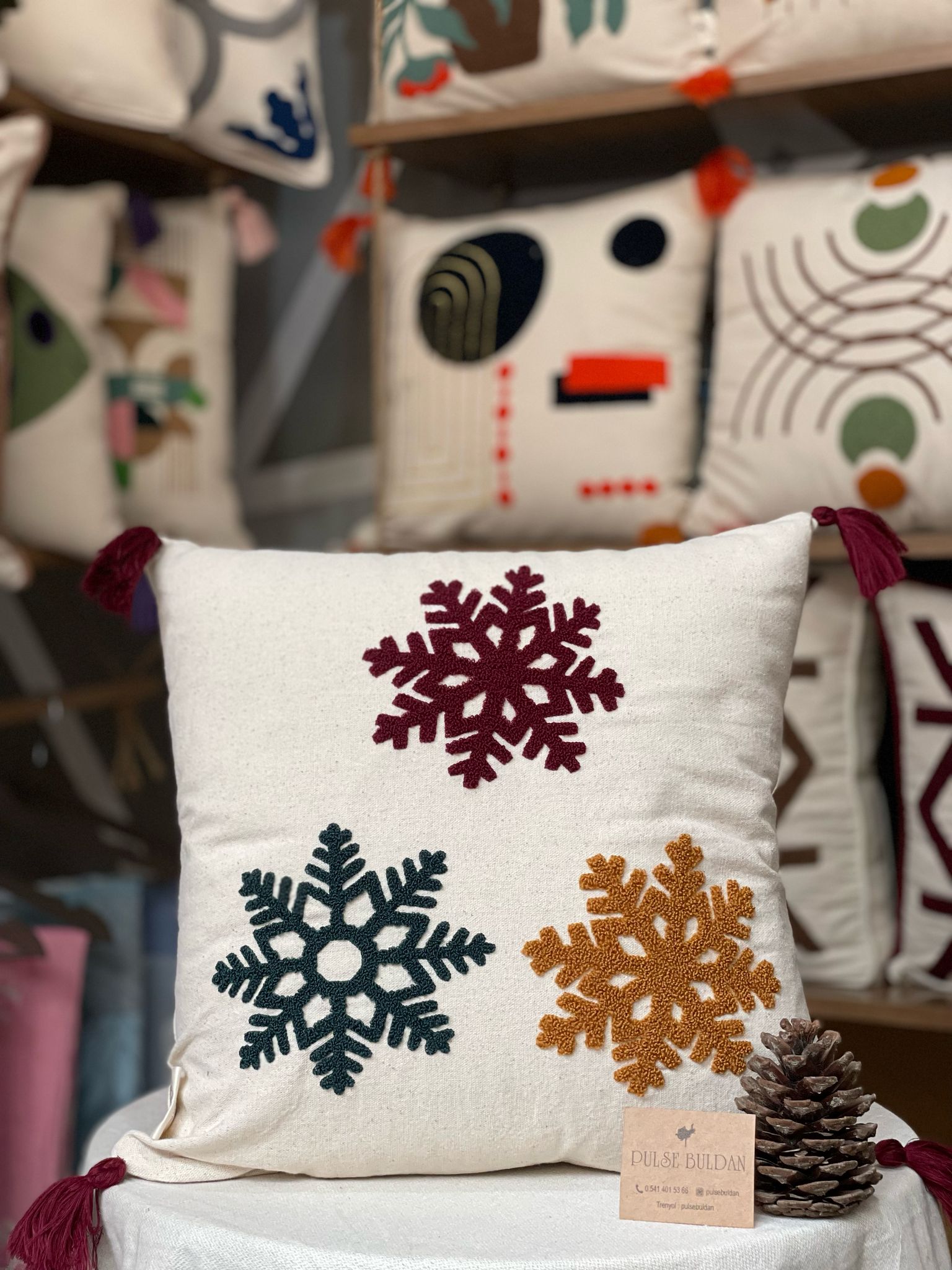 KAR TANESİ ŞEMALI KIRLENT